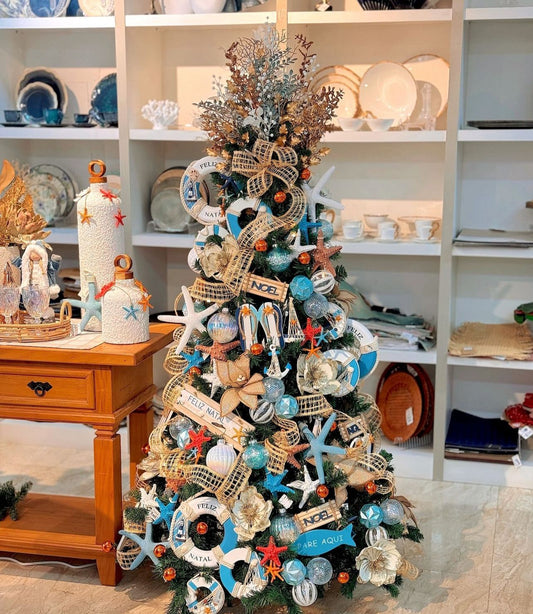 Christmas Tree + 360º Candy Blue Decoration Included - 1.50 Meters