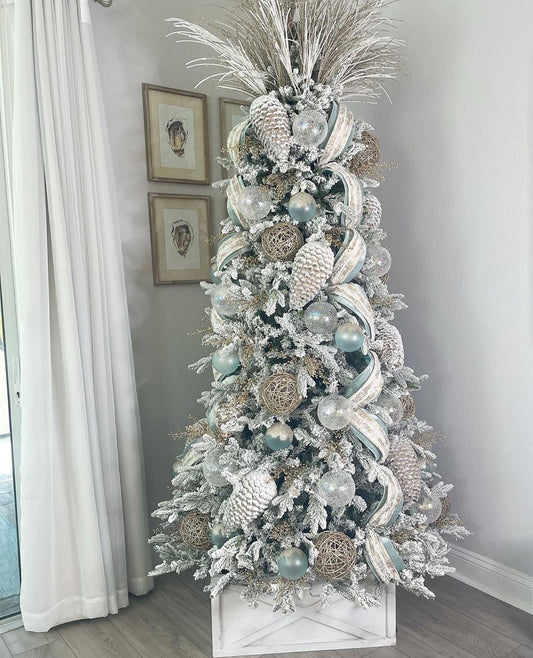 Christmas Tree + 360º Clean Decoration Included - 2.10 Meters 